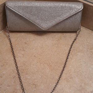 Glittery silver clutch